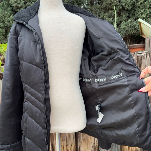 DKNY Down Puffer Jacket Waterfowl Coat Long Winter Coat Long puffer Jacket - Picture 7 of 14
